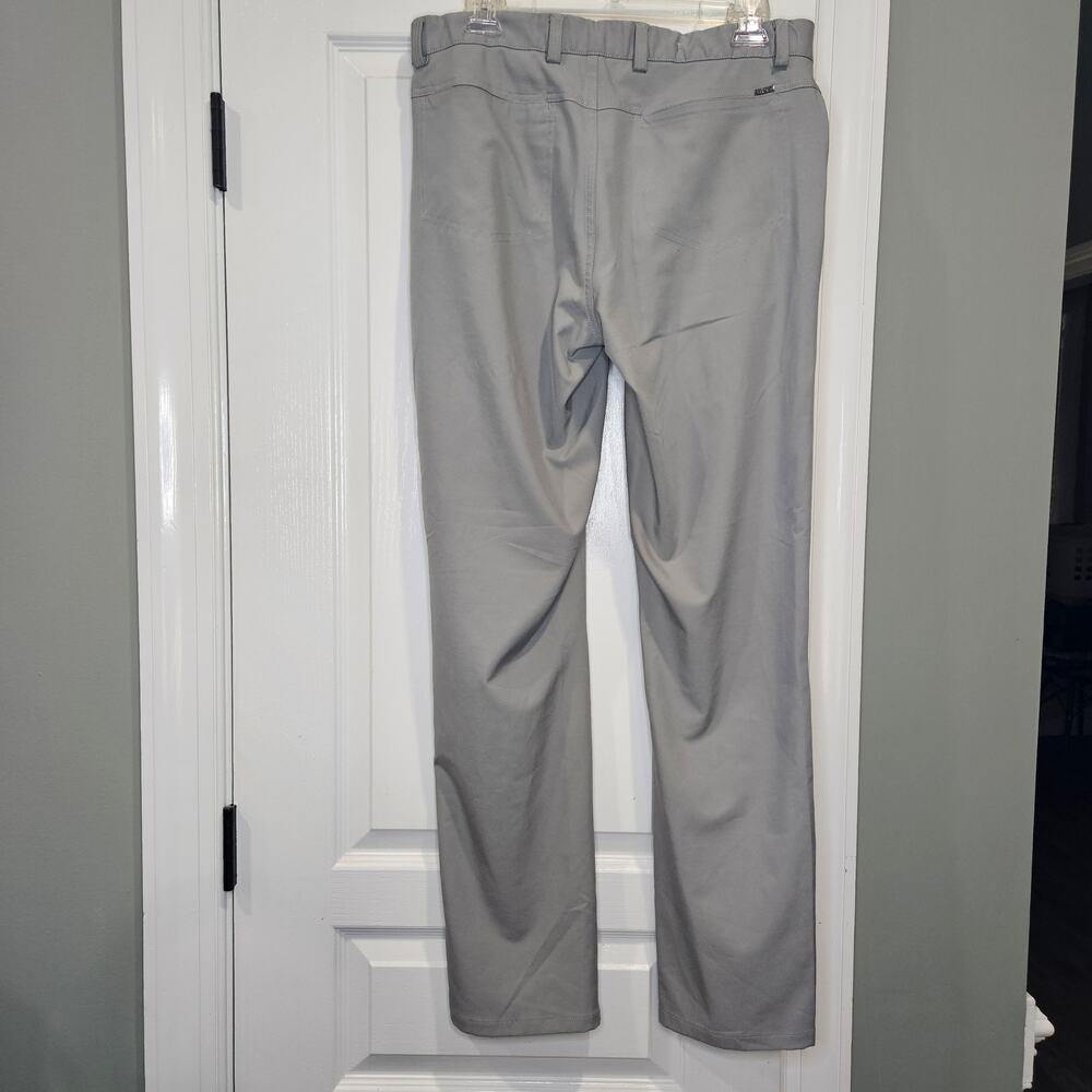 Greg Norman‎ Men's 36 Gray Mid Rise Performance Golf Pant